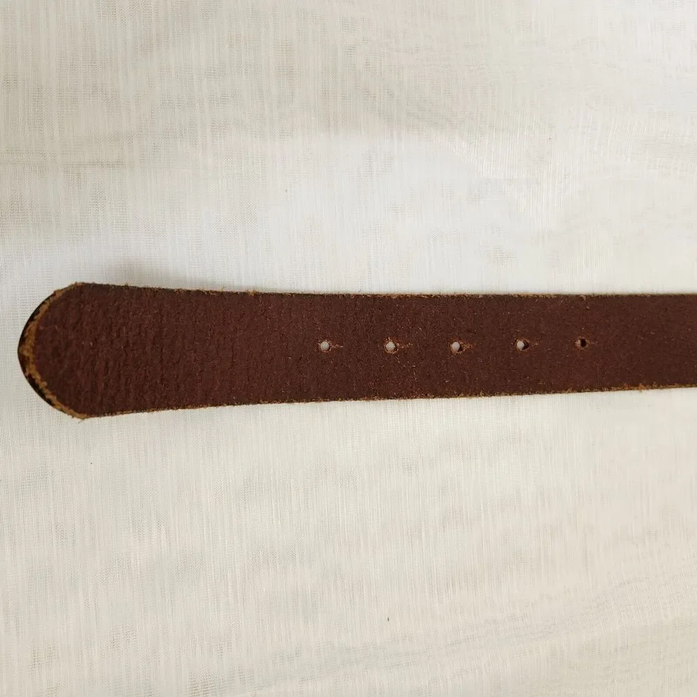 Men's Genuine Leather Belt Size S-32 Reddish Brown Black Edging Silver Buckle